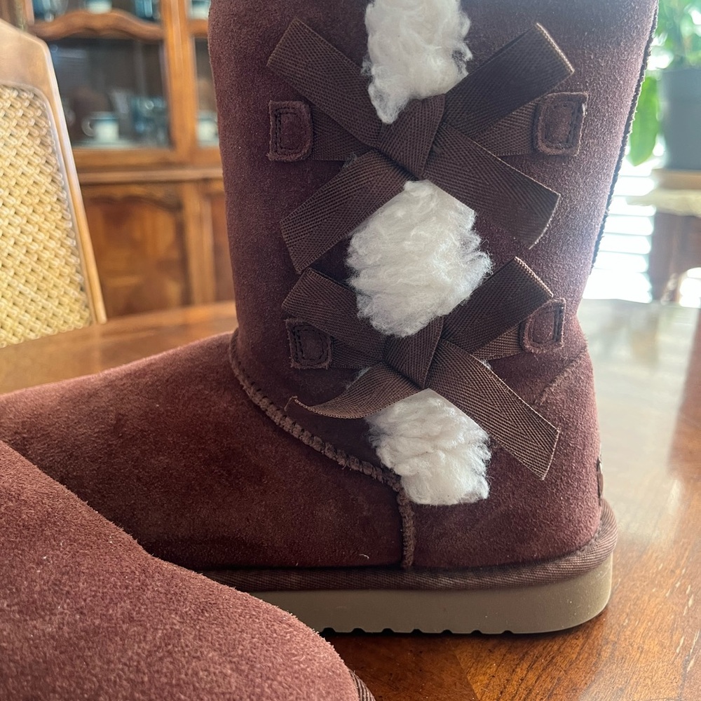 Koolaburra Cream Shearling Lined Boots - Picture 9 of 12